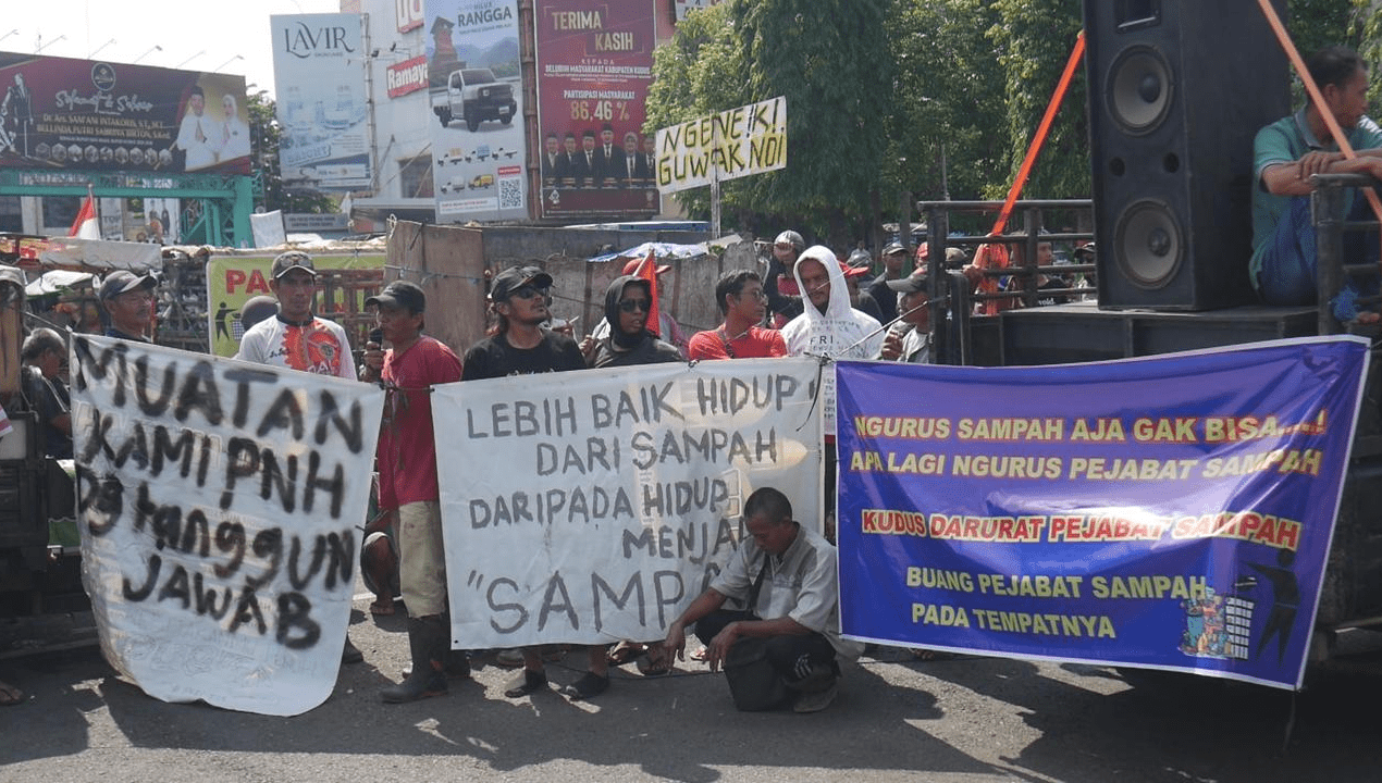 Unjuk Rasa Kudus 2025: Krisis Hoaks Picu Kepanikan Warga